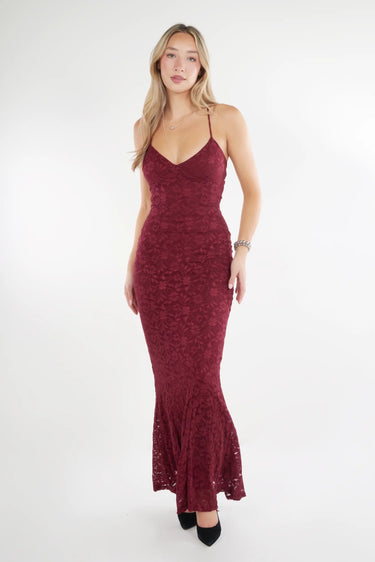 Magasinez la robe élégante à dos ouvert de la nouvelle collection de la Boutique Colori - Shop the elegant dress with open back from new collection from Boutique Colori