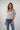 Magasinez la blouse fleurie à manches courtes de Colori - Shop the floral short sleeves blouse from Colori