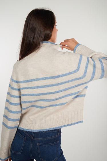 Magasinez le chandail court rayé à col montant de Colori - Shop the striped cropped turtleneck sweater from Colori