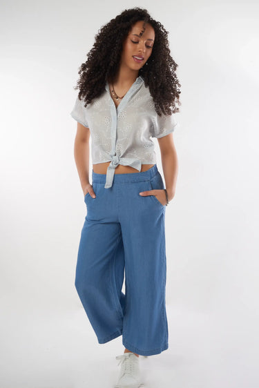 Magasinez la blouse de la nouvelle collection de la Boutique Colori - Shop the blouse from new collection from Boutique Colori