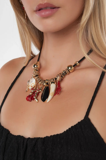 Magasinez le collier élégant de la nouvelle collection de la Boutique Colori - Shop the elegant necklace from new collection from Boutique Colori