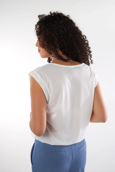 Magasinez le haut à manches courtes de la nouvelle collection de la Boutique Colori - Shop the short-sleeved top from new collection from Boutique Colori