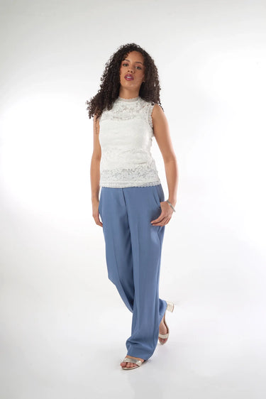 Magasinez le haut sans manches de la nouvelle collection de la Boutique Colori - Shop the sleeveless top from new collection from Boutique Colori