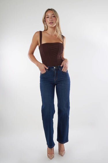 Magasinez le jean à jambe large de la nouvelle collection de la Boutique Colori - Shop the wide-leg jeans from new collection from Boutique Colori