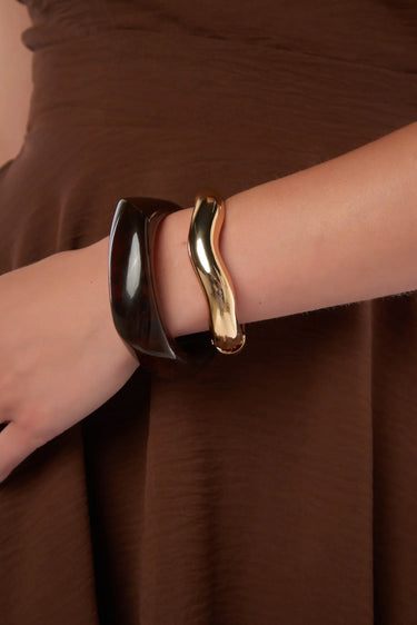 Magasinez le bracelet élégant de la nouvelle collection de la Boutique Colori - Shop the elegant bracelet from the new collection at Boutique Colori.