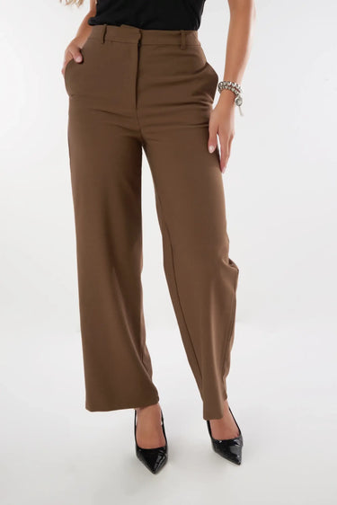Magasinez le pantalon à jambe large de la nouvelle collection de la Boutique Colori  - Shop the wide-leg pants from new collection from Boutique Colori