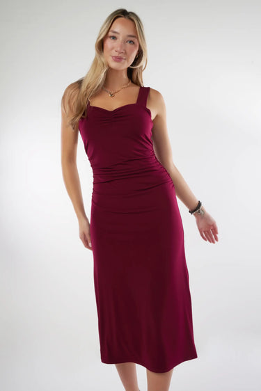 Magasinez la robe élégante de la nouvelle collection de la Boutique Colori - Shop the elegant dress from new collection from Boutique Colori