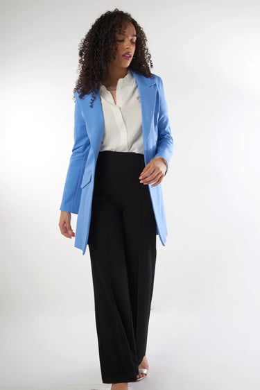 Magasinez le veston long de la nouvelle collection de la Boutique Colori - Shop the long blazer from new collection from Boutique Colori