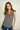 Magasinez la camisole fleurie à demi-fermeture éclair de Colori - Shop the floral half-zip camisole from Colori