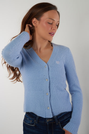Magasinez le cardigan duveteux à col en V de Colori - Shop the fluffy V-neck cardigan from Colori