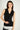 Magasinez le haut sans manches à col cravate de Colori - Shop the sleeveless tie neck top from Colori