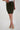 Magasinez la jupe courte basique de Colori - Shop the basic mini skirt from Colori