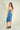 Magasinez la robe midi en denim de Colori - Shop the denim midi dress from Colori